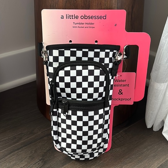 Tumbler Holder,crossbody/shoulder,zip pockets, water resistant/shockproof - Picture 2 of 11